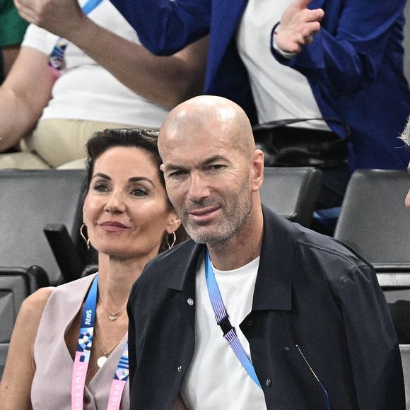 Zinedine Zidane et son épouse Véronique Zidane à la finale du concours général féminin de gymnastique artistique lors de la 6e journée des Jeux Olympiques Paris 2024 à Bercy Arena le 1er août 2024 à Paris, France. Photo par David Niviere/ABACAPRESS.COM