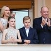 Sortie symbolique pour Albert et Charlène de Monaco et leurs enfants, le petit Prince Jacques mis à l'honneur et ce n'est que le début