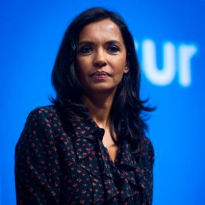 Ces révélations font écho à son histoire personnelle marquée par l'abandon de son père lorsqu'elle était enfant.

Karine Le Marchand au Salon International de l'Agriculture au parc des expositions de la porte de Versailles à Paris. © Jean-Baptiste Autissier/Panoramic/Bestimage
