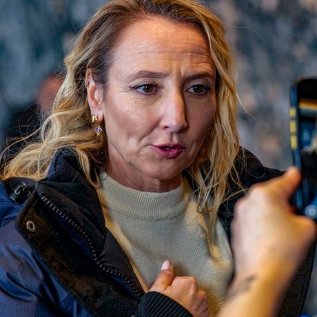 "Je pense à ma soeur qui, en ce moment..." : Le message d’Audrey Lamy à sa sœur Alexandra en direct à la radio