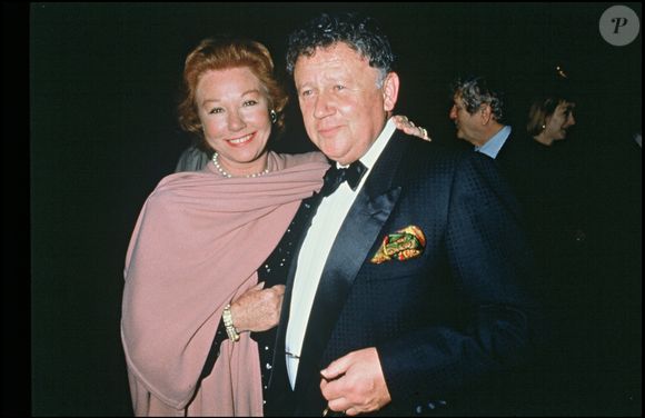 Nadine de Rothschild et Philippe Bouvard. Le 19 mars 1991. © DOMINIQUE JACOVIDES / BESTIMAGE