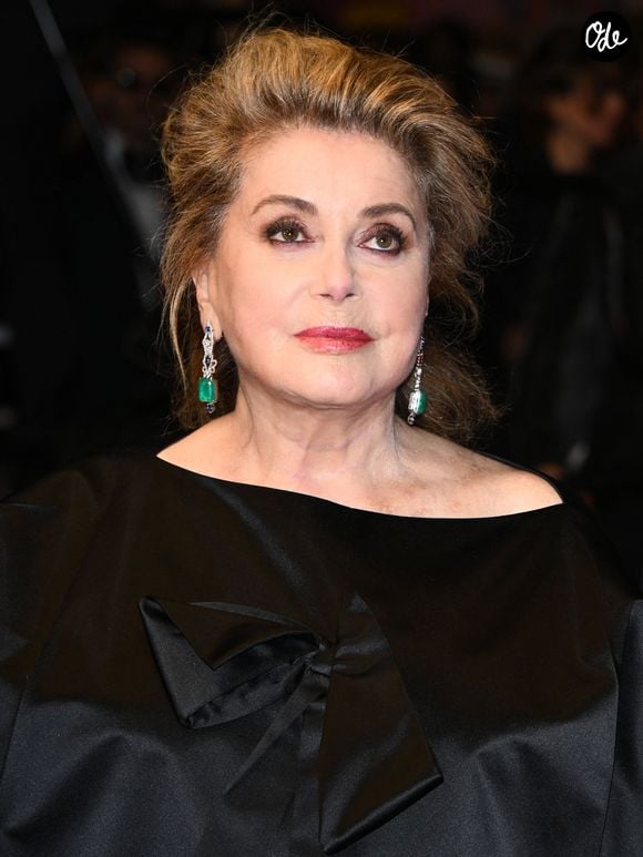 Catherine Deneuve  - Montée des marches du film « Gentle Monster » lors du 79ème Festival International du Film de Cannes, France, le 15 mai 2026. © Alberto Terenghi/IPA via ZUMA Press/Bestimage