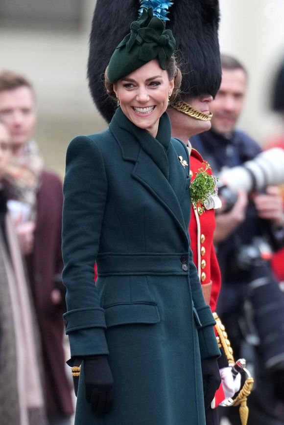 Catherine (Kate) Middleton, princesse de Galles, assiste au défilé de la Saint-Patrick de la garde irlandaise à la caserne Wellington, à Londres. Julien Burton / Bestimage