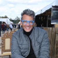 "Ici, ça vous coûte cinq fois moins cher !" Après 57 ans à Paris, Julien Cohen (Affaire conclue) s'établit dans un autre département