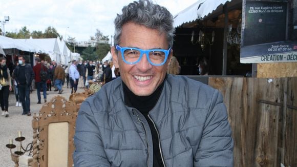 "Ici, ça vous coûte cinq fois moins cher !" Après 57 ans à Paris, Julien Cohen (Affaire conclue) s'établit dans un autre département