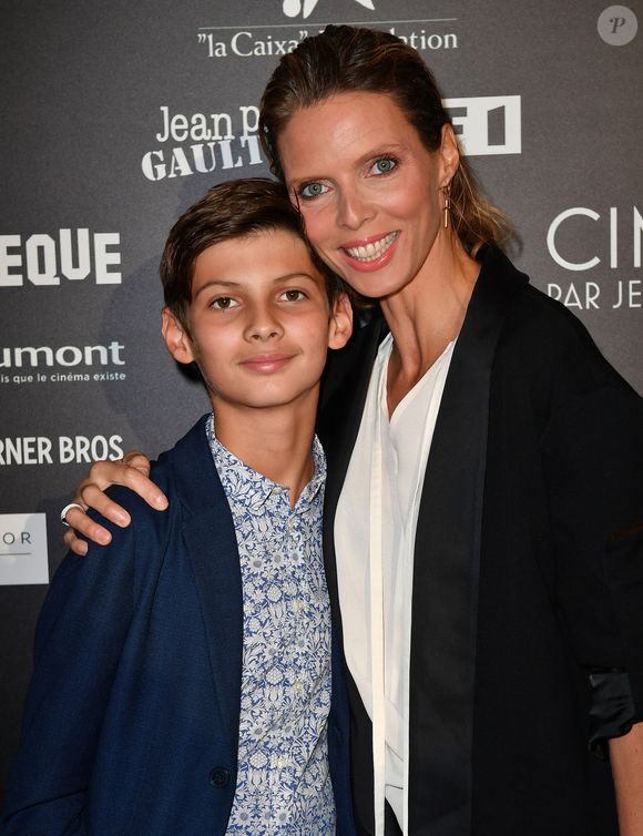 Sylvie Tellier et son fils Oscar - Visite privée de l'exposition Cinémode par Jean-Paul Gaultier à la cinémathèque française à Paris. © Veeren Ramsamy - Christophe Clovis/Bestimage