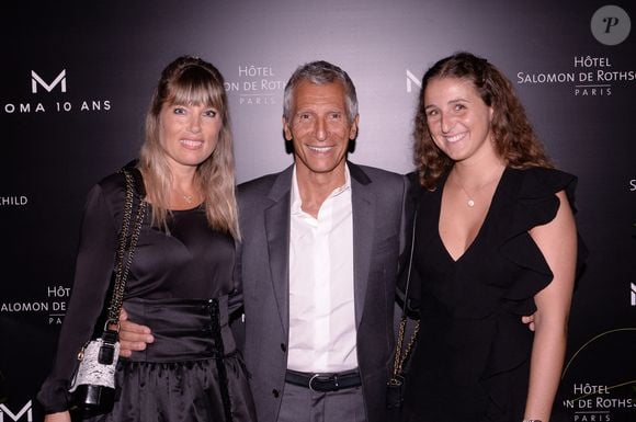 Elle ajoute : "Je pense qu'elle avait une plus grande liberté de s'adresser à moi parce qu'elle n'avait pas peur de me faire du mal”

Nagui avec sa femme Mélanie Page et sa fille Nina Fam à l'hôtel Salomon de Rothschild à Paris le 5 septembre 2022.  © Rachid Bellak/Bestimage