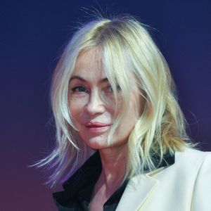 Emmanuelle Beart a accueilli Nelly en 1992 avec Daniel Auteuil, avant de mettre au monde  Yohann en 1996 durant sa relation avec David Moreau. Elle a ensuite adopté Surafel, né en Éthiopie en 2009, avec Michaël Cohen.

Emmanuelle Beart au tapis rouge de clôture du 21ème Festival International du Film de Marrakech à Marrakech, Maroc, le 07 décembre 2024. Photo de Aurore Marechal/ABACAPRESS.COM