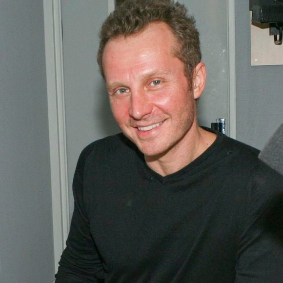 A laquelle a d'ailleurs réagi son père !

Sinclair - Portraits Celebrites
Paris, le 06 novembre 2013