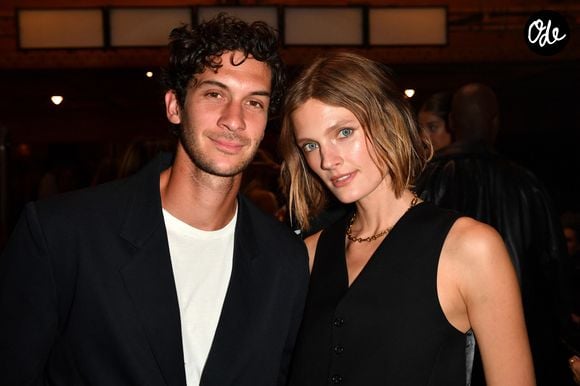 Séduite par les volumes et la lumière, Constance Jablonski souhaitait avant tout un logement moderne, pratique et suffisamment spacieux pour toute la famille.

Constance Jablonski et Matthias Dandois - Front Row du défilé Etam Live Show 2023 au Palace à Paris le 26 septembre 2023. © Veeren / Bestimage