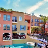 Depuis plus de 50 ans, cet hôtel de Saint-Tropez accueille les célébrités et rouvre ses portes : “Un lieu mythique, chargé d’histoire et d’élégance”