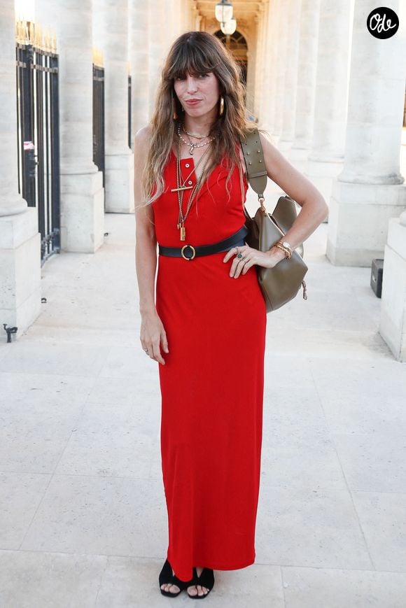 Lou Doillon - Prix ANDAM dans les jardins du Palais Royal à Paris, France, le 30 juin 2025. © Christophe Clovis / Bestimage