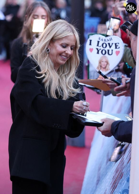 Sarah Michelle Gellar - Arrivées à la première du film 'Weeding Nightmare 2' au Pathé Palace à Paris le 25 Mars 2026. © Denis Guignebourg/Bestimage