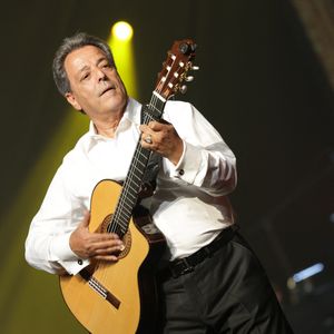 Exclusif - Chico Bouchikhi - Chico & The Gypsies célèbrent 45 ans de carrière au Palais des Congrès avec un concert symphonique inédit le 24 mai 2025. Portés par 80 musiciens et des invités prestigieux, leurs tubes cultes ont résonné dans une version grandiose, entre rumba, flamenco et symphonie.
© Guirec Coadic / Bestimage