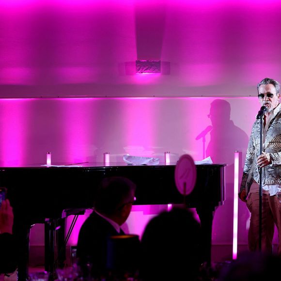 Florent Pagny - Soirée de gala "Heroes for Imagine" qui a permis de récolter dix millions d'euros au profit de la recherche contre les maladies génétiques à Paris le 23 septembre 2024
© Dominique Jacovides / Bestimage