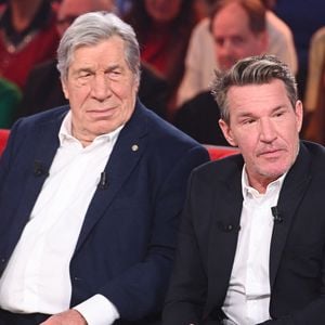 Benjamin Castaldi sera présent aux côtés de son père Jean-Pierre Castaldi pour un moment familial sur le plateau.
Jean-Pierre Castaldi et son fils Benjamin Castaldi lors de l'enregistrement de l'émission "Vivement dimanche" au studio Rive Gauche, présentée par M.Drucker avec une diffusion sur France 3 le 8 mars 2026, à Paris, France, le 25 février 2026. © Guillaume Gaffiot/Bestimage