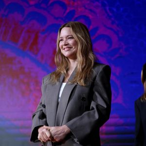 L'actrice partage sa méthode bienveillante pour retrouver son corps, privilégiant le plaisir et l'équilibre.

Virginie Efira et Chiara Mastroianni lors d'une conversation avec V.Efira et C.Mastroianni dans le cadre de la 22ème édition du Festival International du Film de Marrakech, Maroc, le 30 novembre 2025. © Dominique Jacovides/Bestimage