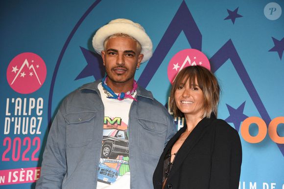 Sam et Noholita lors du 25e Festival du film de comédie à L'Alpe d'Huez, France, le 20 janvier 2022. Photo par Mireille Ampilhac/ABACAPRESS.COM