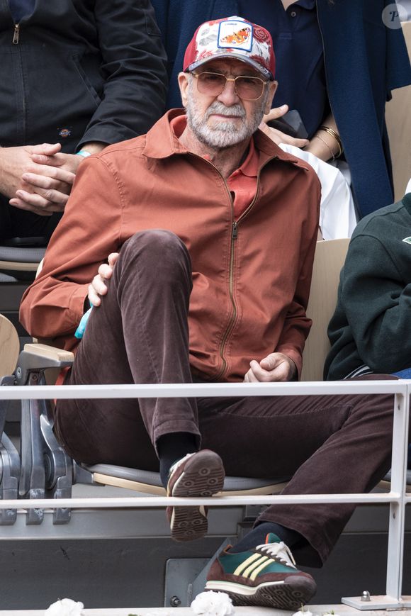 Info - Eric Cantona a perdu sa mère Léonor - Eric cantona en tribunes lors des Internationaux de France de Tennis de Roland Garros 2025, à Paris, France, le 7 juin 2025. © Cyril Moreau/Bestimage
