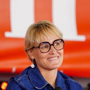 Judith Godrèche lors de la "Fête de L'Humanité 2024" sur l'ex-base aérienne 217 au Plessis-Pâté, le 14 septembre 2024. © Anne-Sophie Guebey / Bestimage