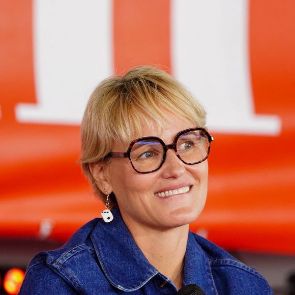 Judith Godrèche lors de la "Fête de L'Humanité 2024" sur l'ex-base aérienne 217 au Plessis-Pâté, le 14 septembre 2024. © Anne-Sophie Guebey / Bestimage