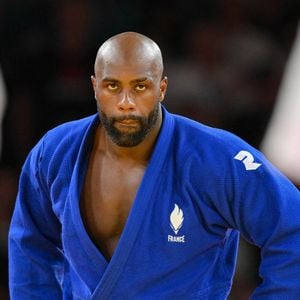 Ce vendredi 3 janvier, Teddy Riner a annoncé sur Instagram avoir été opéré avec succès du coude droit...

Teddy Riner (bleu) de l'équipe de France participe à l'épreuve des +90kg lors de la finale mixte par équipe de judo, le huitième jour des Jeux Olympiques Paris 2024, au Champs-de-Mars Arena, le 3 août 2024 à Paris, France. Photo par Laurent Zabulon/ABACAPRESS.COM