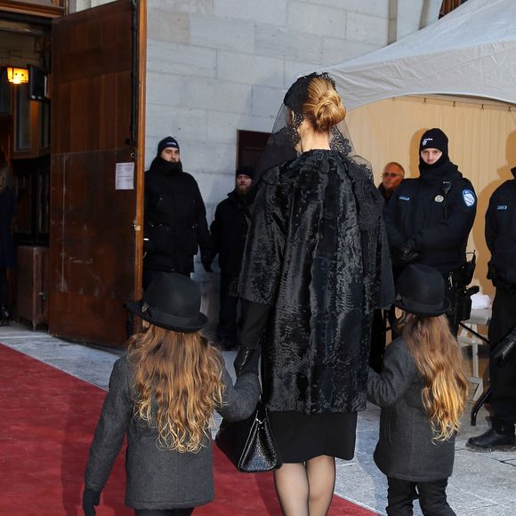Atmosphère lors des funérailles de l'agent d'artistes canadien René Angelil, le mari de la chanteuse Céline Dion, qui ont eu lieu à la basilique Notre-Dame (où le couple s'est marié en 1994), à Montréal, au Canada, le 22 janvier 2016.  Photo by Robin Psaila-Papixs Press/ABACAPRESS.COM