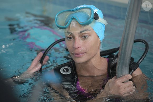 Exclusif - Tatiana Silva et Camille Lacourt participent au Défi de l'Eau au profit de l'Unicef à la Piscine de Vanves le 15 octobre 2022. © Giancarlo Gorassini / Bestimage