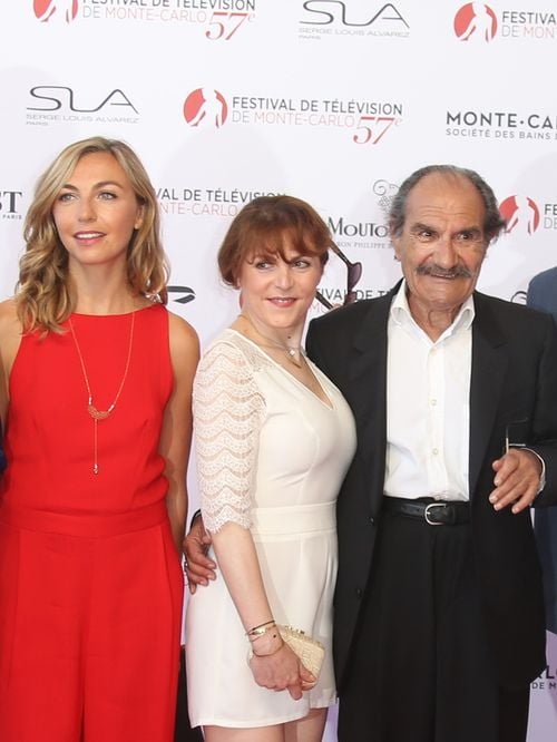 "Ça a duré deux ans" : Les confidences d'une star de Scènes de ménages sur son intégration complexe
