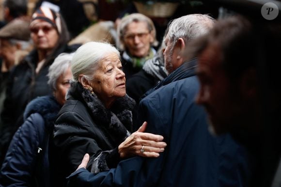 Exclusif - Nicole Pompidou, la veuve du défunt - Obsèques d'Alain Pompidou en l'église Saint-Louis-en-l'Île à Paris, le 18 décembre 2024. 
© Christophe Clovis / Bestimage