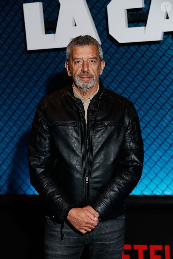 Michel Cymès - Avant-première de la série "La cage" se déroulant dans le monde du MMA réalisée par F. Gastambide avec l'aide de D. Krespine qui sera diffusée sur Netfilx à partir du 8 novembre 2024 au Cinéma Pathé Palace à Paris le 4 novembre 2024. © Christophe Clovis / Bestimage