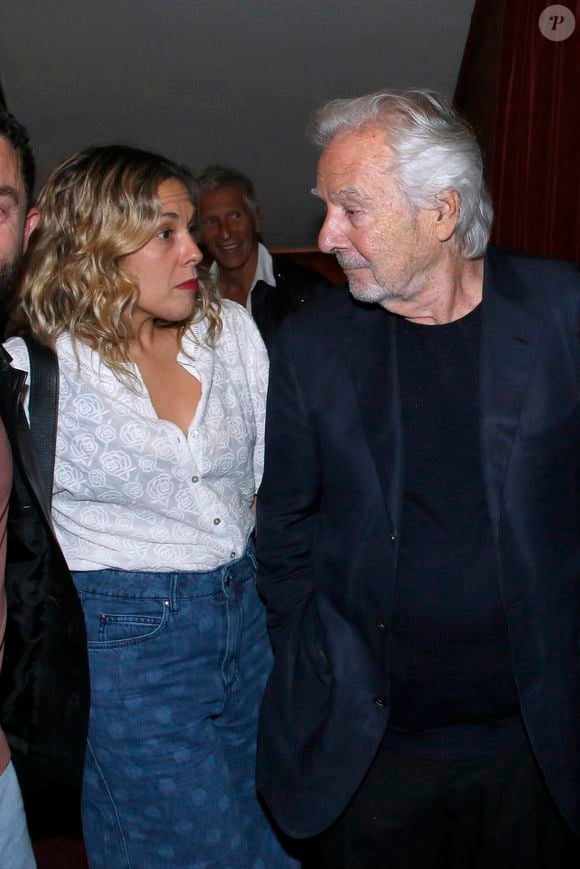 L'occasion d'applaudir leur ami, le comédien Pierre Arditi.

Exclusif - Alysson Paradis et Pierre Arditi  à la générale de la Pièce "Je me souviendrai… de presque tout" au Théâtre Montparnasse à Paris, le 18 septembre 2025. 

Photo : Bertrand Rindoff / Bestimage
