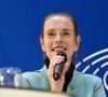 Juliette Nothomb évolue dans la littérature jeunesse et gastronomique.
Les sœurs Nothomb invitées au Parlement européen pour le festival littéraire Bibliothèques Idéales 2022. 16 septembre 2022, à Strasbourg, dans le nord-est de la France. Photo par Nicolas Roses/ABACAPRESS.COM