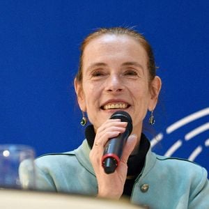 Juliette Nothomb évolue dans la littérature jeunesse et gastronomique. 
Les sœurs Nothomb invitées au Parlement européen pour le festival littéraire Bibliothèques Idéales 2022. 16 septembre 2022, à Strasbourg, dans le nord-est de la France. Photo par Nicolas Roses/ABACAPRESS.COM