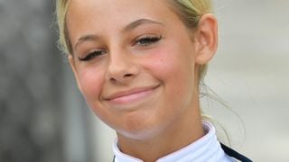 À 14 ans, Giulia Sarkozy aime prendre soin d’elle : découvrez le soin capillaire dont elle ne peut plus se passer