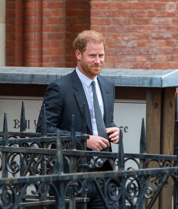 Le prince Harry, duc de Sussex, à la sortie du procès contre l'éditeur du journal "Daily Mail" à Londres, le 30 mars 2023.
© Tayfun Salci/Zuma Press/Bestimage