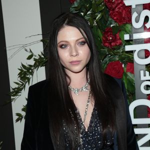 Michelle Trachtenberg à la soirée "Land Of Distraction" au Château Marmount à West Hollywood, le 30 novembre 2017.

Photo : Backgrid USA / Bestimage