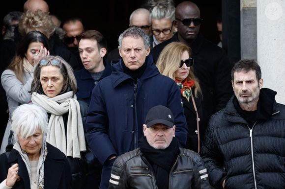 Marc-Olivier Fogiel, Valérie Trierweiler, Annie Lemoine, Laurent Baffie, Richard Orlinski - Sorties des obsèques d'Isabelle Mergault à la Coupole du Père-Lachaise à Paris le 30 mars 2026. © Cyril Moreau - Dominique Jacovides / Bestimage