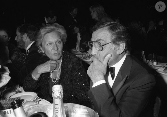 Archives - Lino Ventura et sa femme Odette - Gala de l'Unicef de 1980 ©JEAN-CLAUDE WOESTELANDT / BESTIMAGE