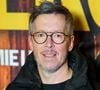 Dans une publication mise en ligne le 22 août 2026, la société revient sur les récents messages concernant le changement de présentation et assure vouloir apporter "un rappel serein du contexte".

Jean-Luc Lemoine assiste à la première parisienne du film « Mon Heroine » au cinéma UGC Normandie, le 13 décembre 2022 à Paris, en France. Photo de Nasser Berzane/ABACAPRESS.COM
