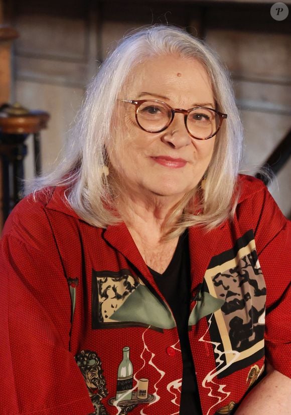 Exclusif - Josiane Balasko lors de l'enregistrement de l'émission "Animaux Stars", présentée par B.Montiel et diffusée le 3 mai 2025 sur la chaîne Animaux. Paris, le 17 février 2025. © Denis Guigenbourg / Bestimage