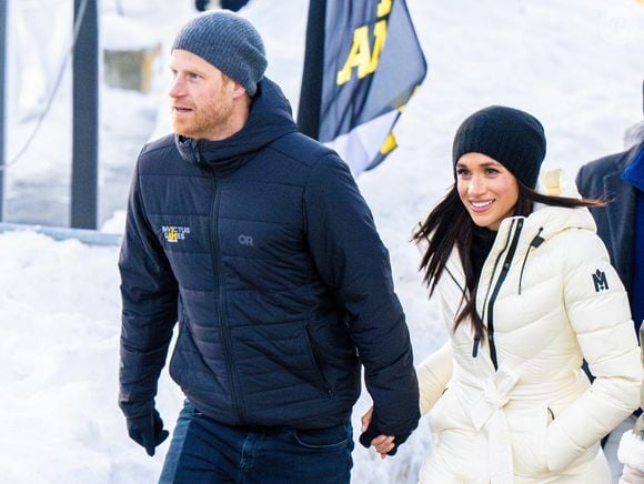 Le prince Harry et Meghan Markle font une apparition à la célébration de bienvenue de Whistler lors des Jeux Invictus de Vancouver Whistler 2025. Le couple a rejoint les athlètes et les supporters au Canada pour lancer les prochains jeux. ©Backgrid USA / Bestimage