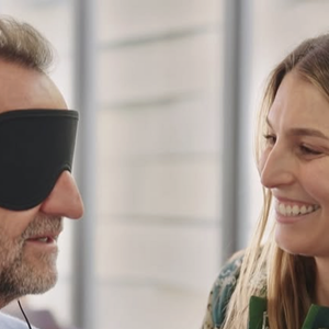 Laury Thilleman et Stéphane de Groodt . Capture d'écran Instagram France Télévisions.