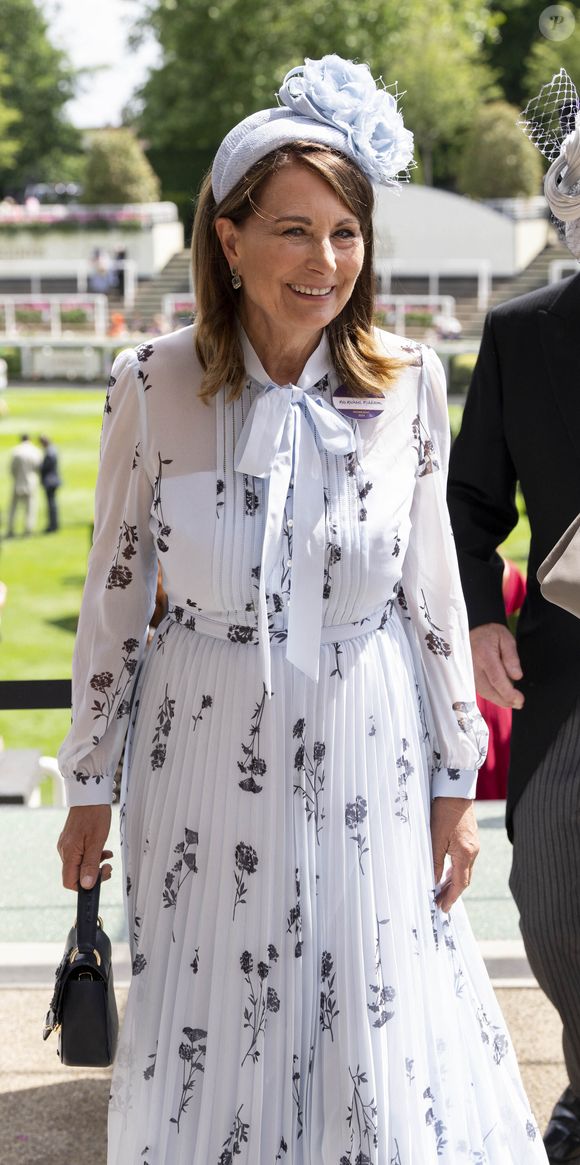 Carole Middleton - La famille royale d'Angleterre aux courses hippiques "Royal Ascot 2024" à Ascot. Le 19 juin 2024

Photo : GOFF INF / BESTIMAGE