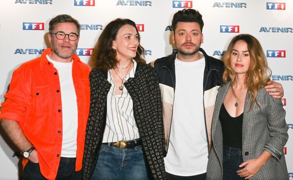 Guillaume de Tonquedec, Natacha Lindinger, Kev Adams et Alice David - Avant-première de la nouvelle série "Avenir" de TF1 à Boulogne-Billancourt le 15 février 2023. © Coadic Guirec/Bestimage