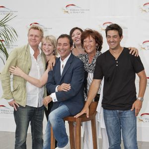 Xavier Deluc, Bernard Montiel, Jean-Pascal Lacoste, Du Jeu Felicite, Chrystelle Labaude, Virginie Caliari participant à un photocall lors du Festival de Télévision de Monte-Carlo 2011 qui s'est tenu au Grimaldi Forum à Monte-Carlo, Monaco le 7 juin 2011. Photo by Marco Piovanotto/ABACAPRESS.COM
