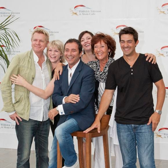 Xavier Deluc, Bernard Montiel, Jean-Pascal Lacoste, Du Jeu Felicite, Chrystelle Labaude, Virginie Caliari participant à un photocall lors du Festival de Télévision de Monte-Carlo 2011 qui s'est tenu au Grimaldi Forum à Monte-Carlo, Monaco le 7 juin 2011. Photo by Marco Piovanotto/ABACAPRESS.COM