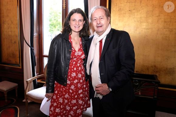 Exclusif - Eugenie Bastié ( Enceinte )  et Jean-Marie Rouart - 61ème édition du Prix Roger Nimier au Fouquet's à Paris le 22 mai 2025. © Cédric Perrin/Bestimage