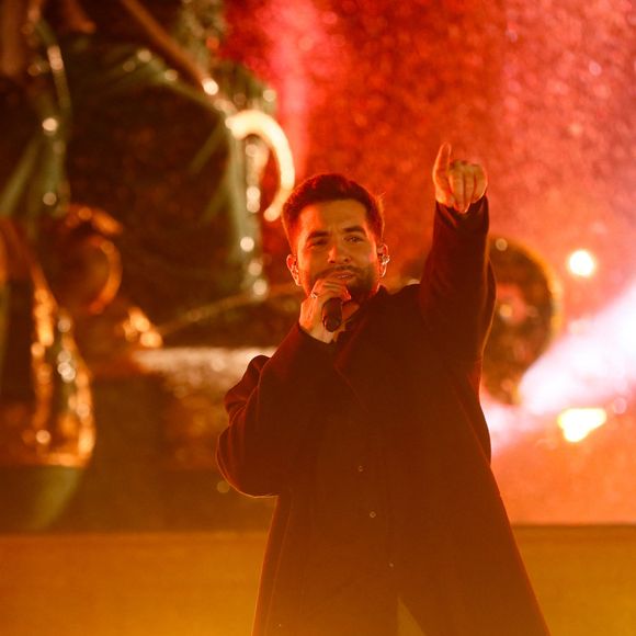 Exclusif - Kendji Girac - Tournage de l'émission "La grande soirée du 31 décembre de Paris" sur la place de la Concorde à Paris, diffusée le 31 décembre sur France 2
©Christophe Clovis / Bestimage