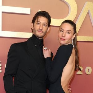 Pierre Niney, Natasha Andrews - Photocall de la 50ème édition de la cérémonie des César à l'Olympia à Paris, France, le 28 février 2025 © Dominique Jacovides - Olivier Borde / Bestimage